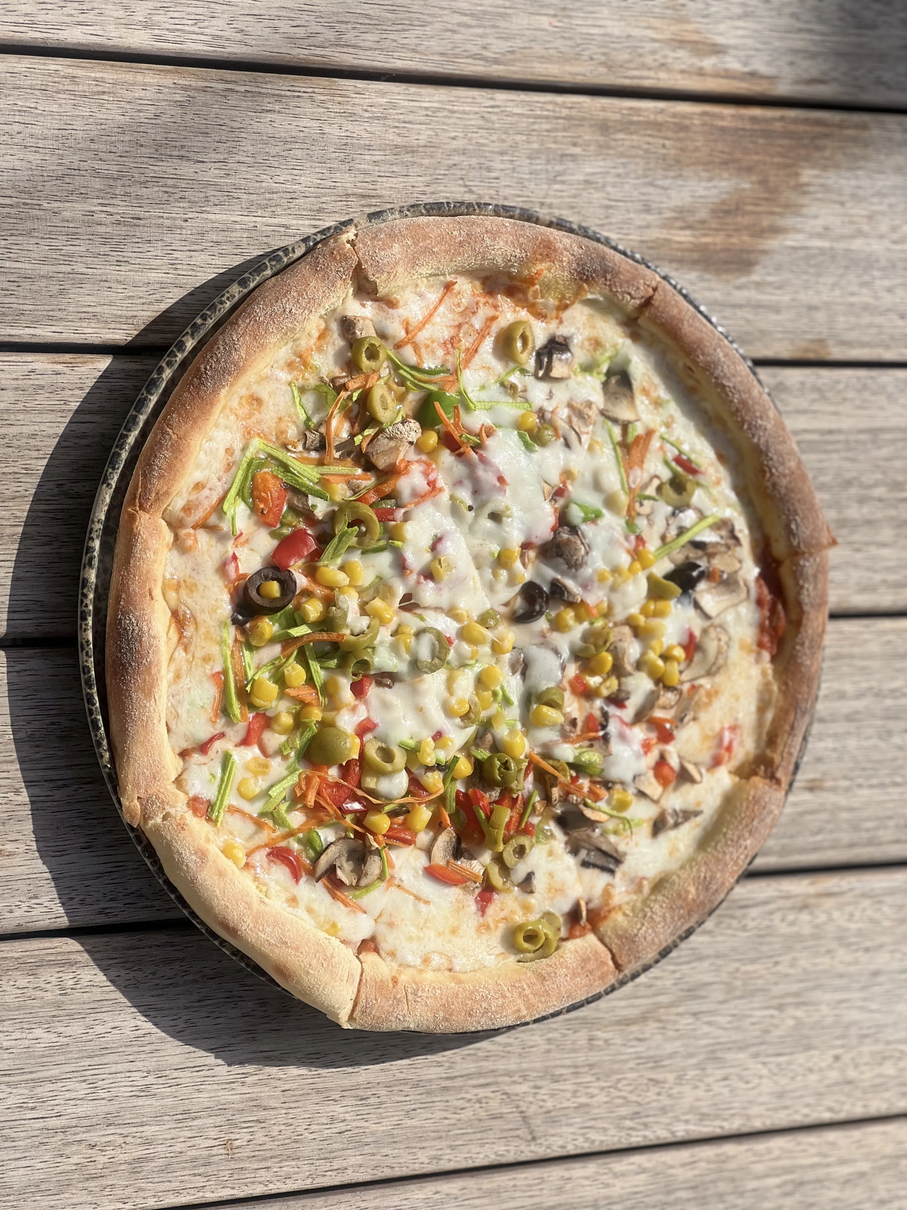 VEJETERYAN PİZZA